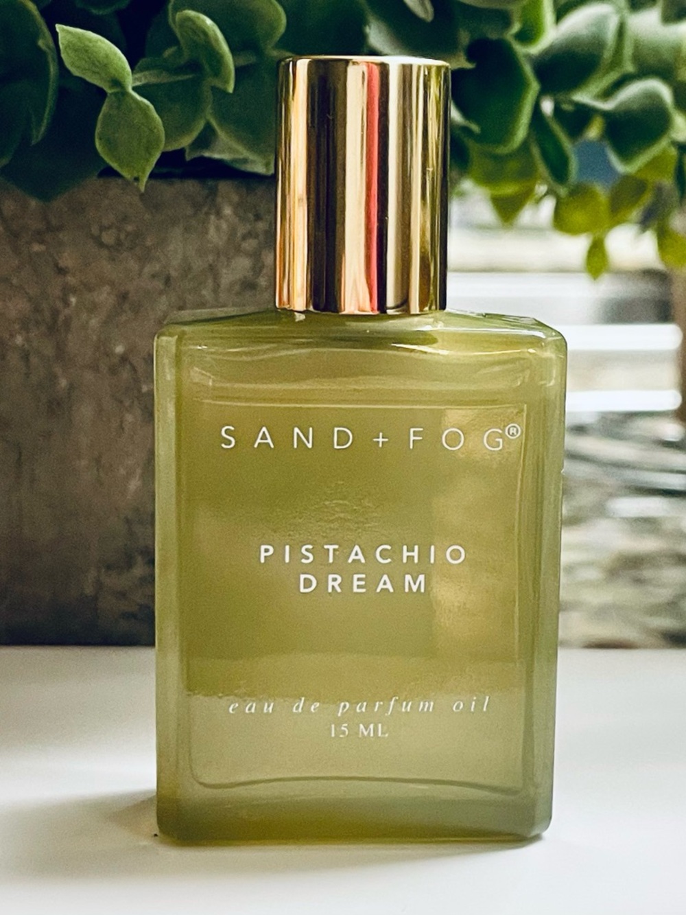 Sand + Fog Pistachio Dream Roller